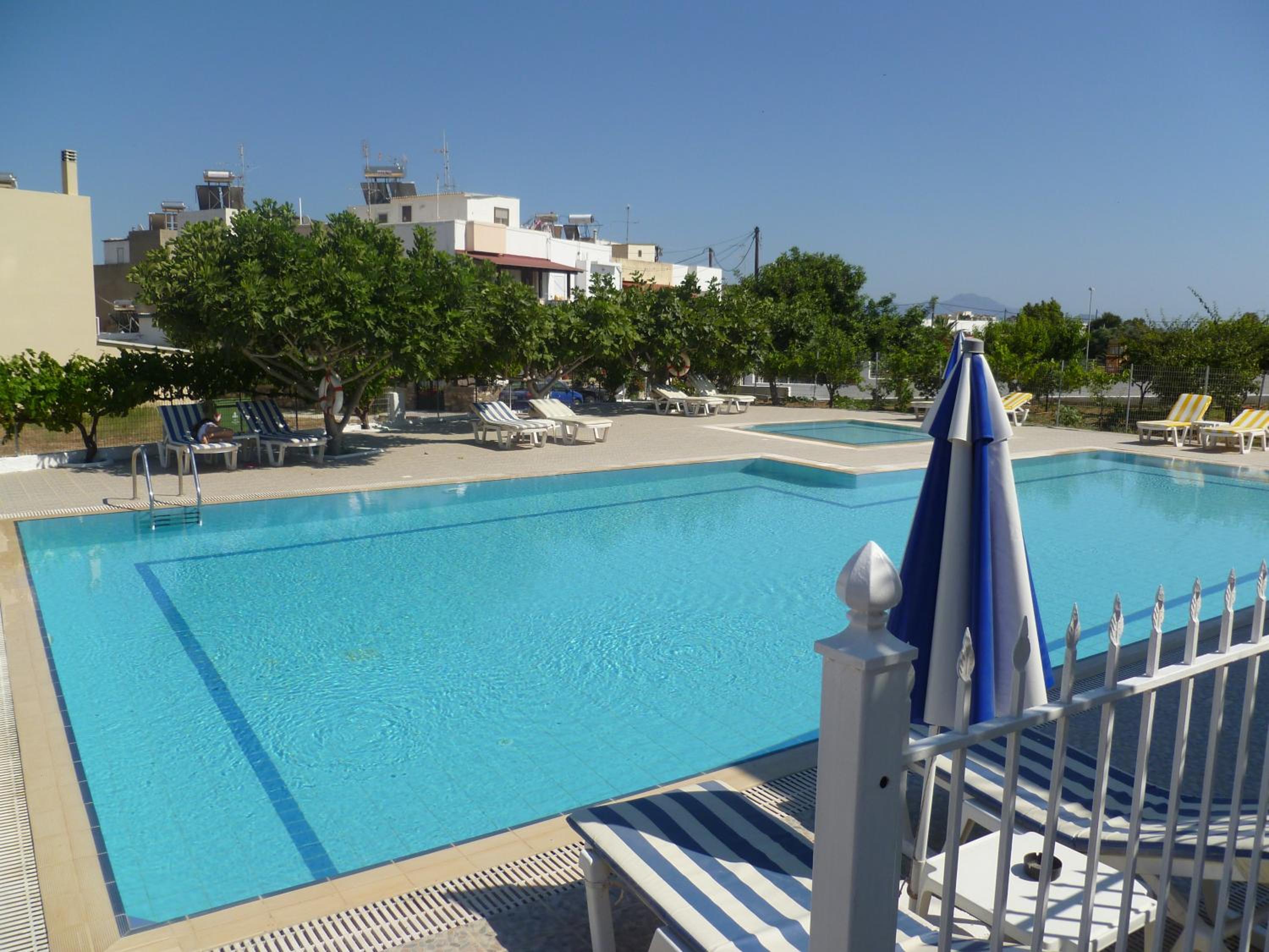 Фото Paraschos Studios