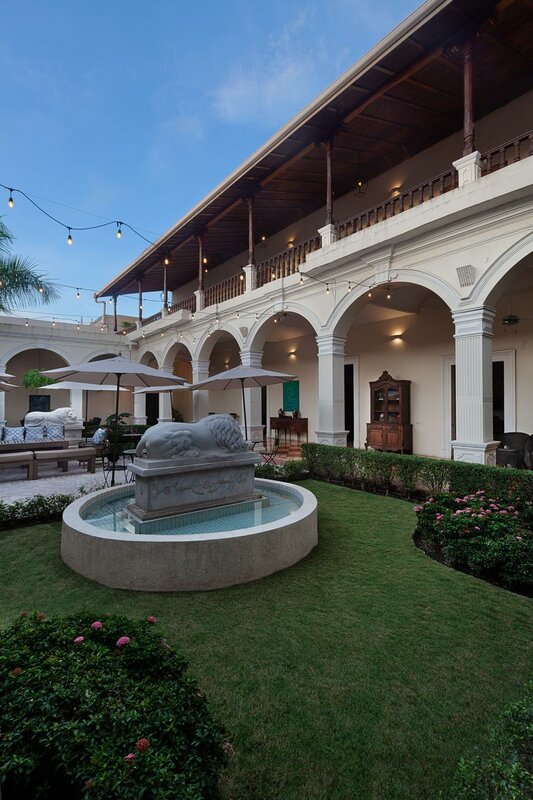 Гостиница Hotel La Perla в Леоне