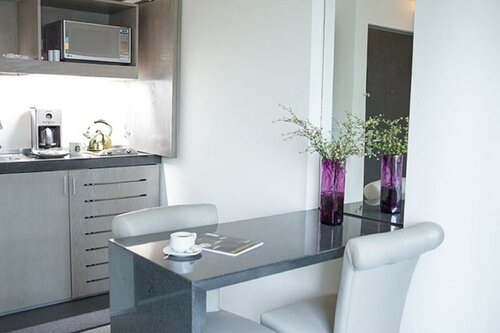Гостиница Suites Contempo в Мехико
