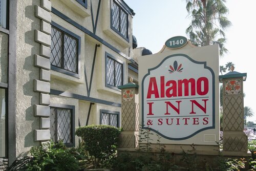 Гостиница Alamo Inn & Suites в Анахайме