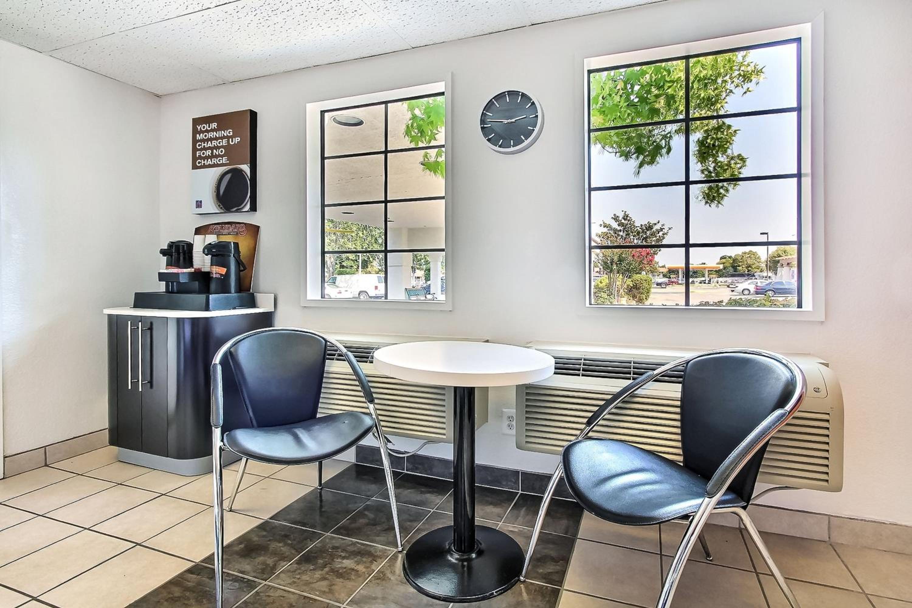 Фото Motel 6 Sunnyvale, Ca - North