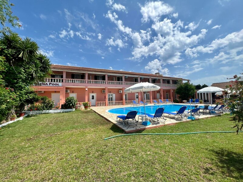 Гостиница Elena Pool Apartments