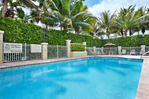 Гостиница Hampton Inn by Hilton West Palm Beach Central Airport в Уэст-Палм-Бич