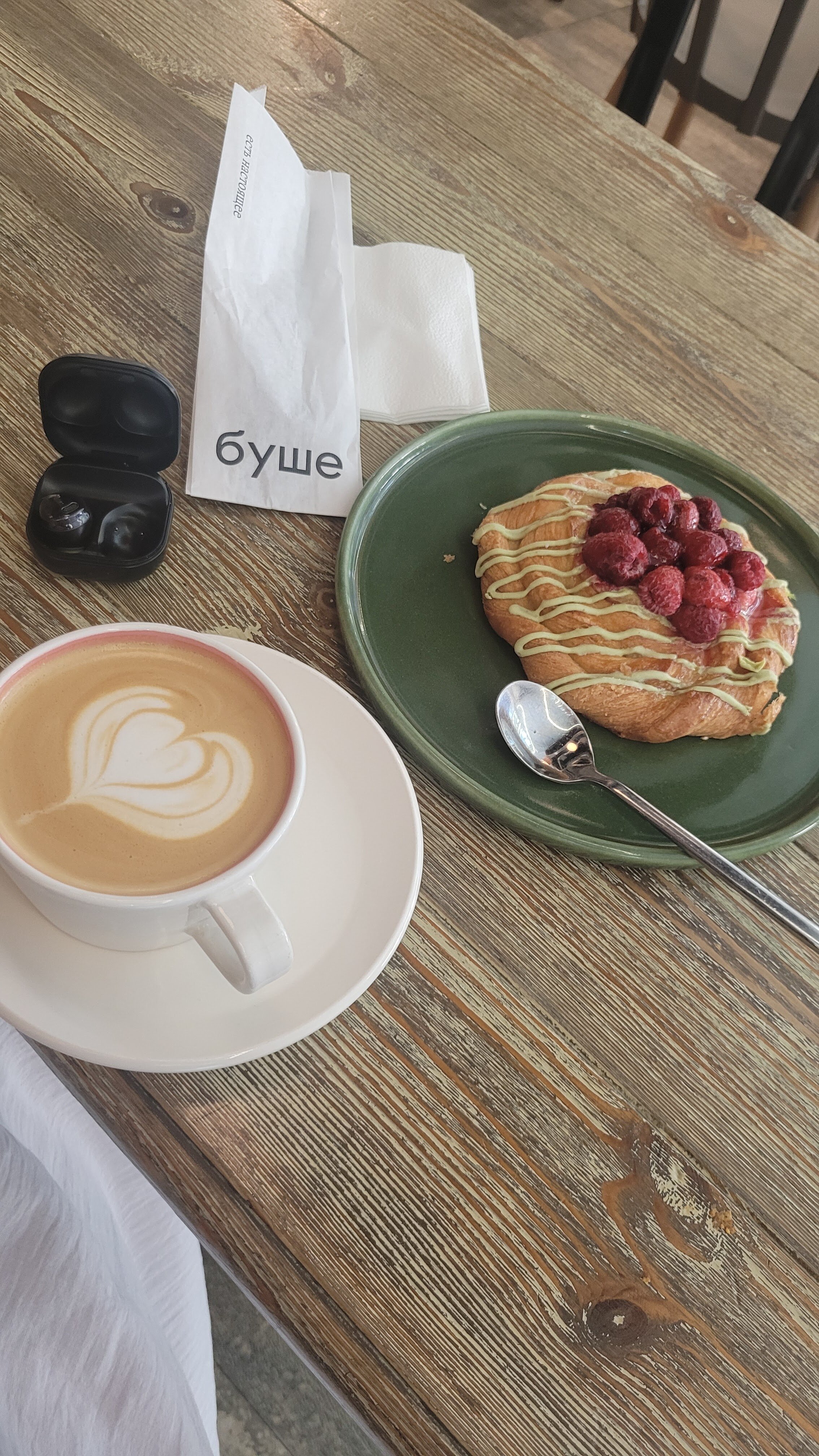 Дос қызының порносын сиқытты