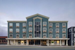 Гостиница Courtyard by Marriott St. John