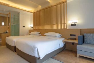 Фото Howard Johnson Huashuiwan Hot Springs Resort Chengdu