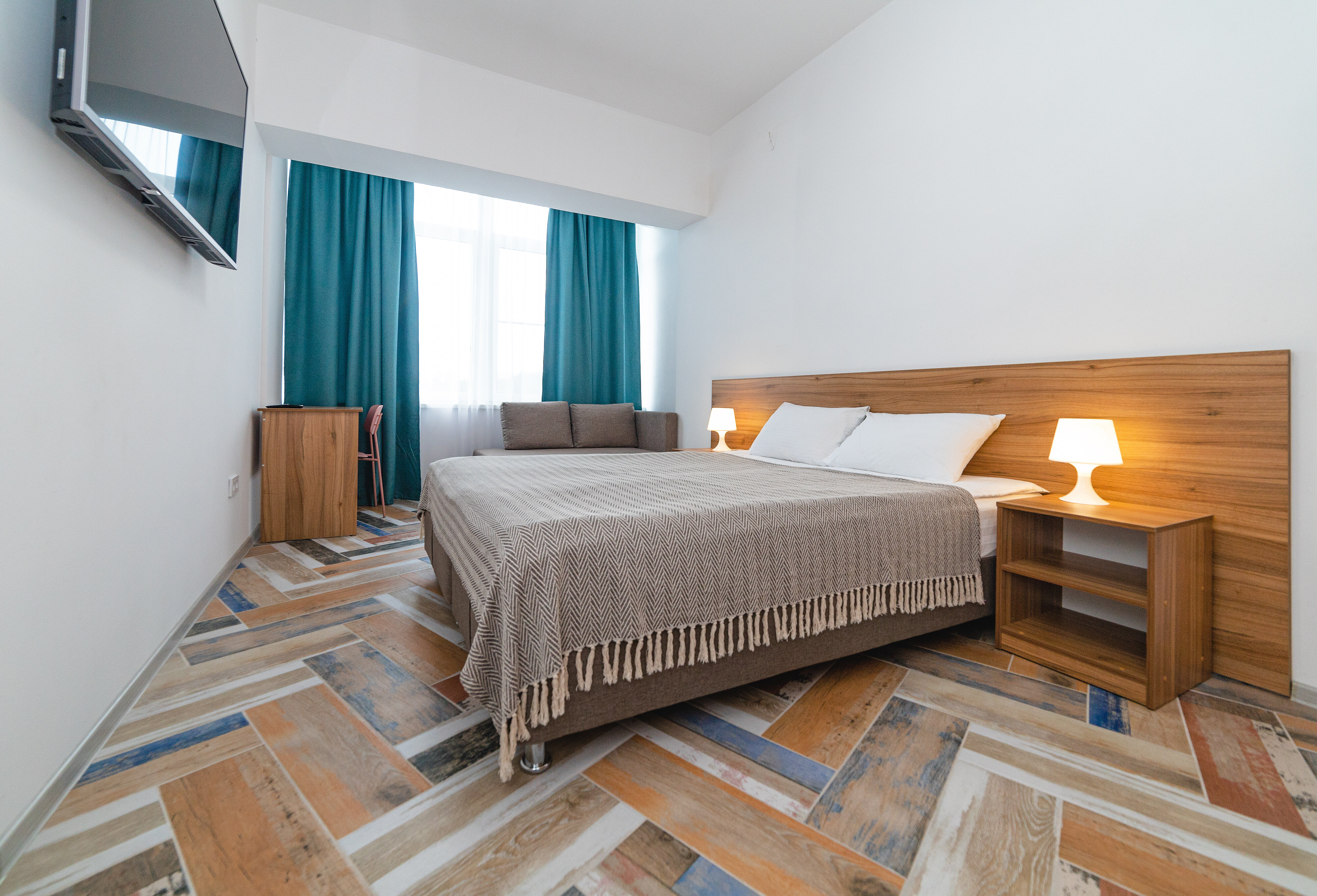 Фото отеля 1