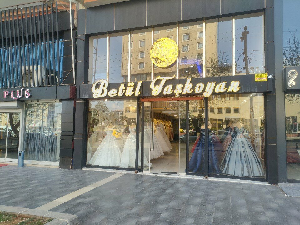 Bridal salon Betul Taskoyan, Gaziantep, photo