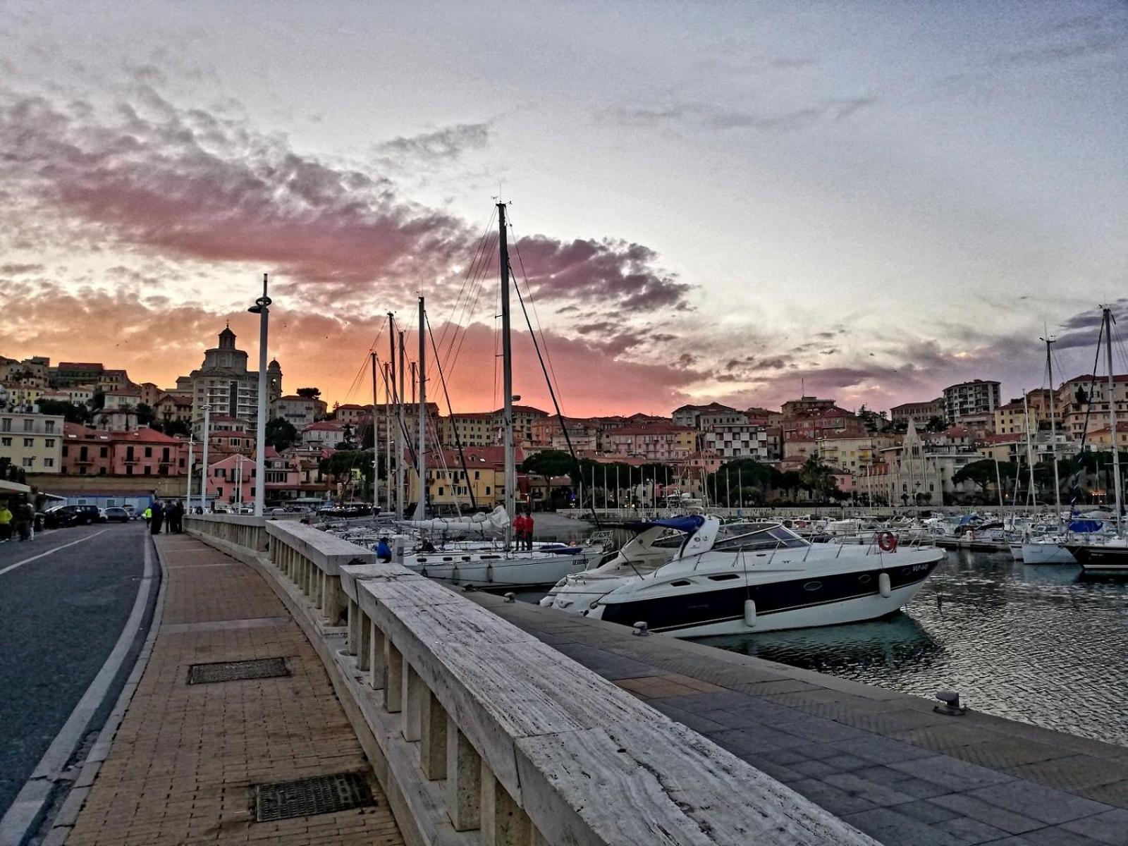 Фото Hotel Robinia