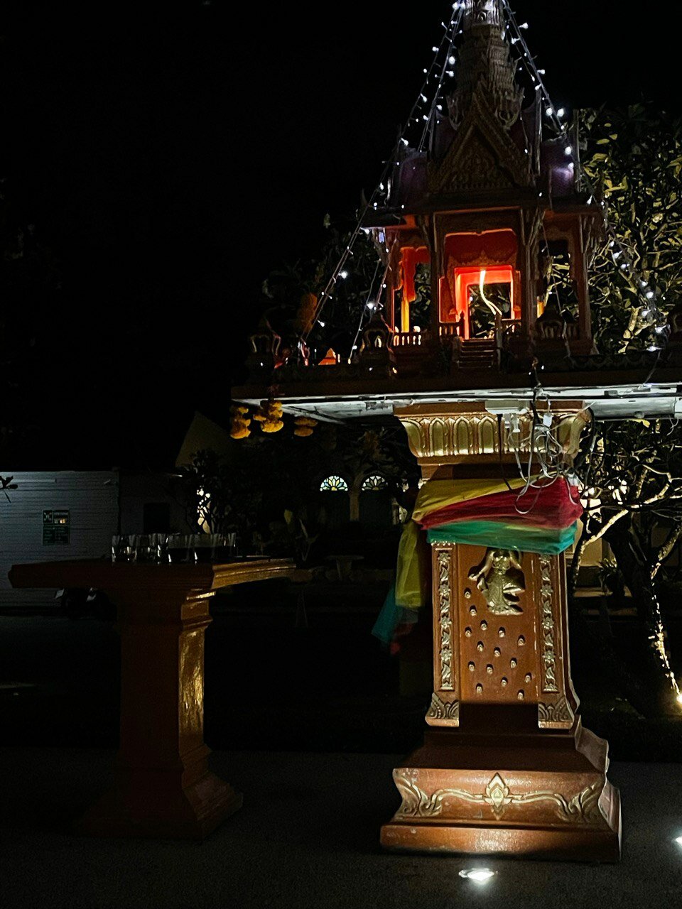 Фото The Old Phuket Karon Beach Resort