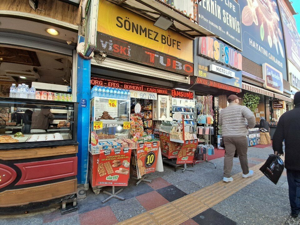 Convenience store Sonmez Bufe, Izmir, photo