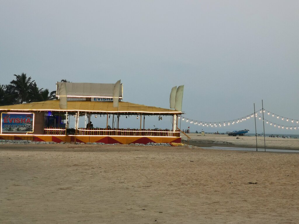 Cafe Evisha Beach Shack Glosant, Varca, photo