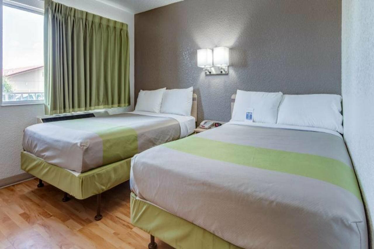 Фото Studio 6 El Paso, Tx - East