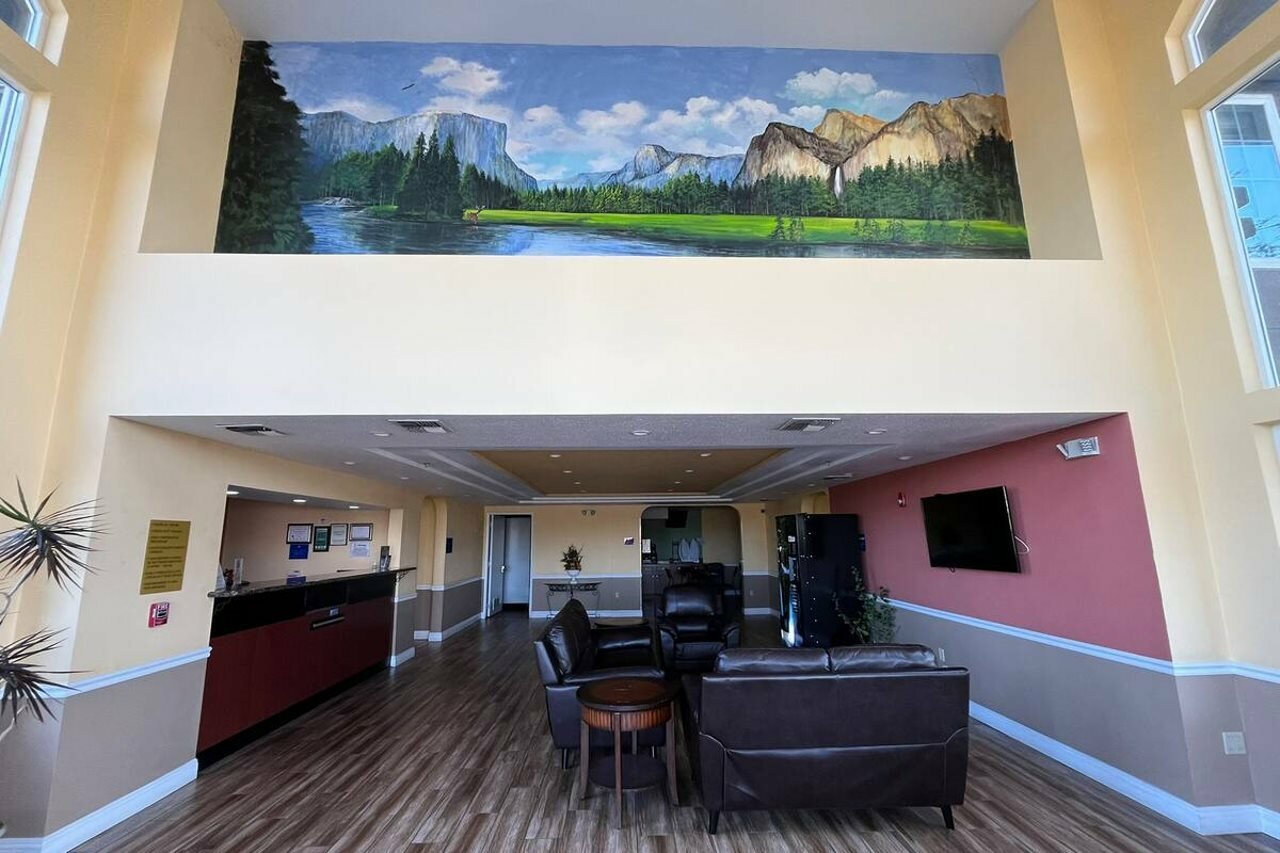 Фото Americas Best Value Inn Manteca