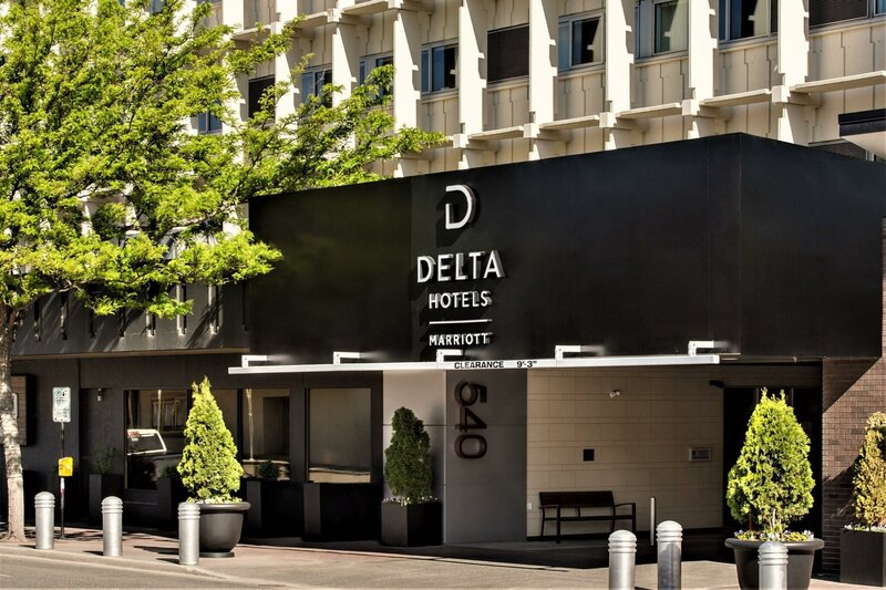 Гостиница Delta Hotels by Marriott Kamloops в Камлупсе