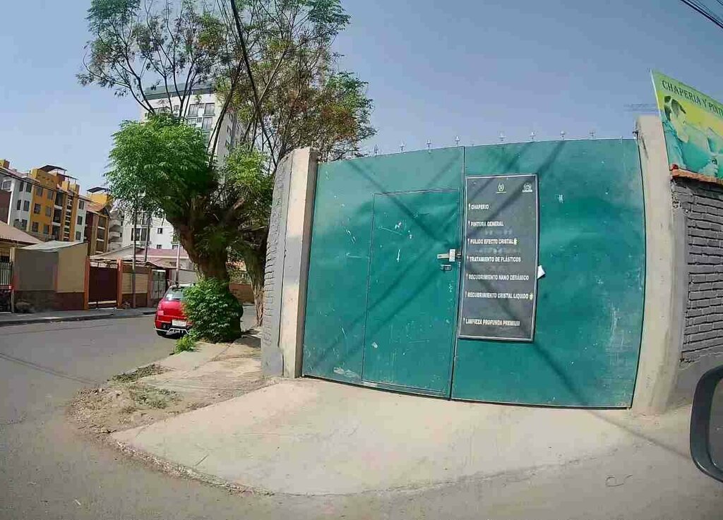 Auto studio Gotham Workshop, Cochabamba, photo