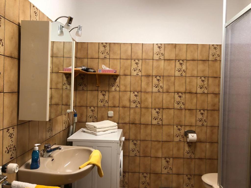 Фото Hotel Carlsruh