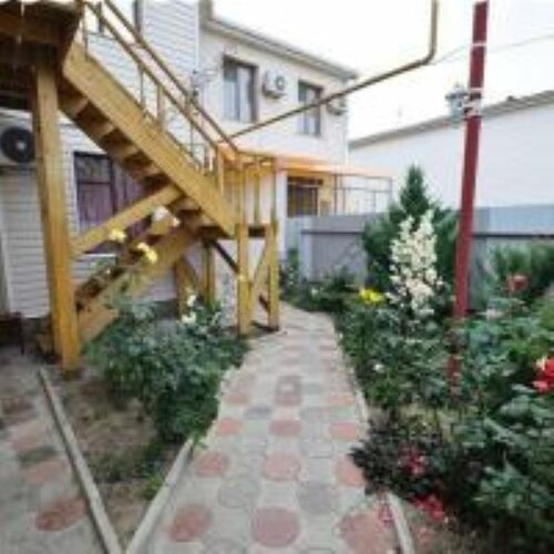 Гостевой дом Гостевой дом Уют на Самбурова 8 в Благовещенской