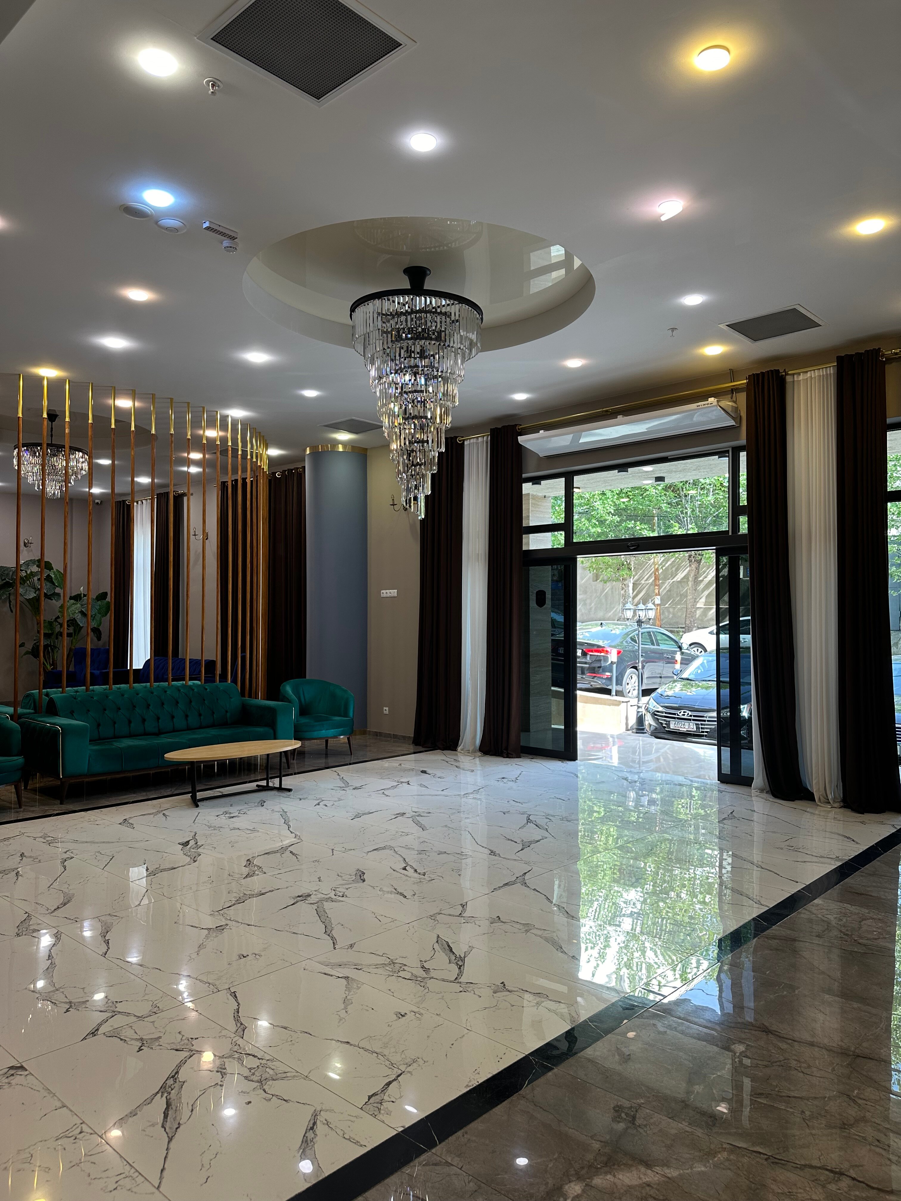 Фото отеля 2