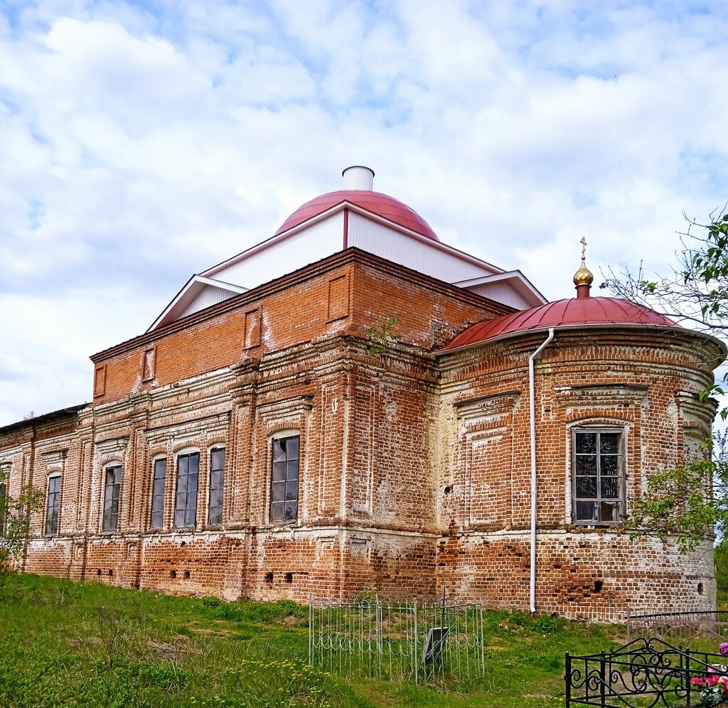 Orthodox church Tserkov Voskreseniya Khristova v Tikhonovo, Vladimir Oblast, photo