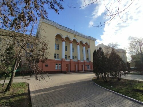 Әйелдің бөксесін сүйген фото