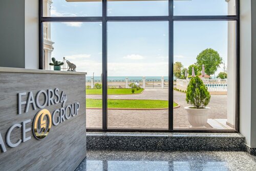 Внешний вид отеля Грейс Фаорс в Гудауте, фото 5