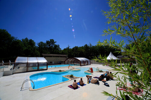 Гостиница Terres de France - Les Hameaux des Lacs в Альби