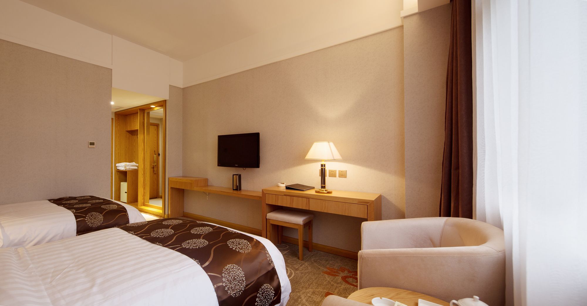 Фото Shaanxi Yongcun Hotel