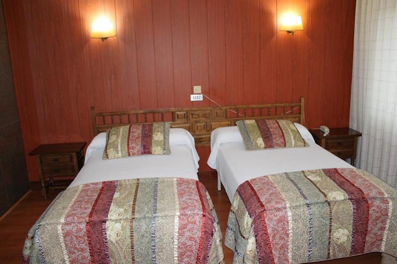 Фото Hotel Marqués de Santillana