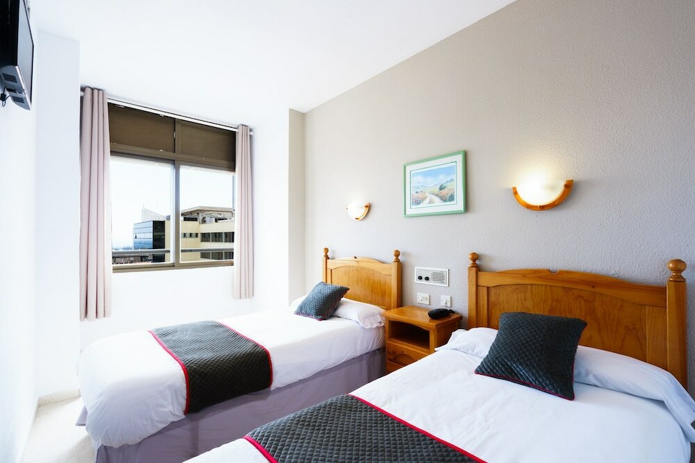 Фото Hotel Costa Andaluza