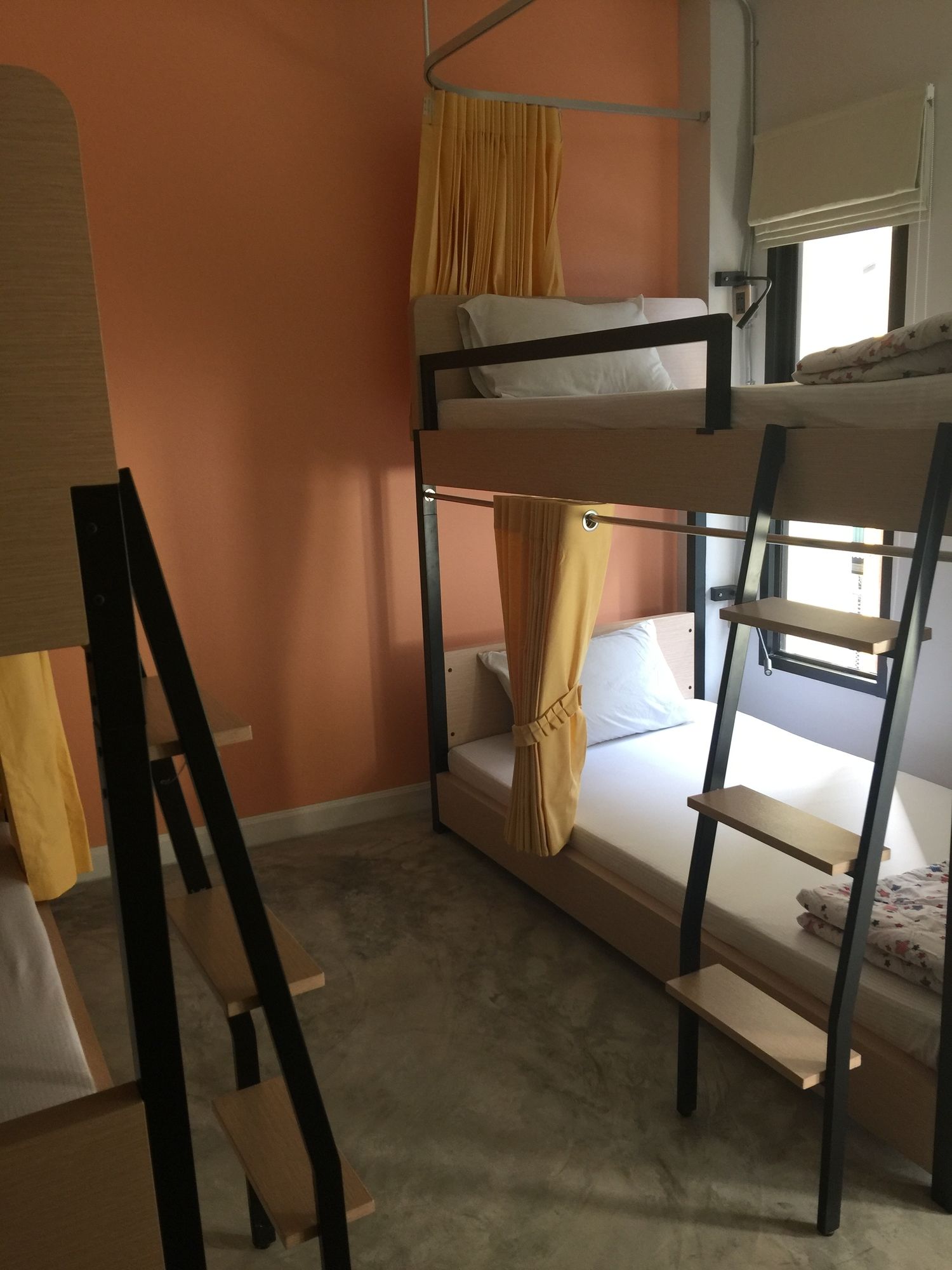 Фото Bed@Town Hostel