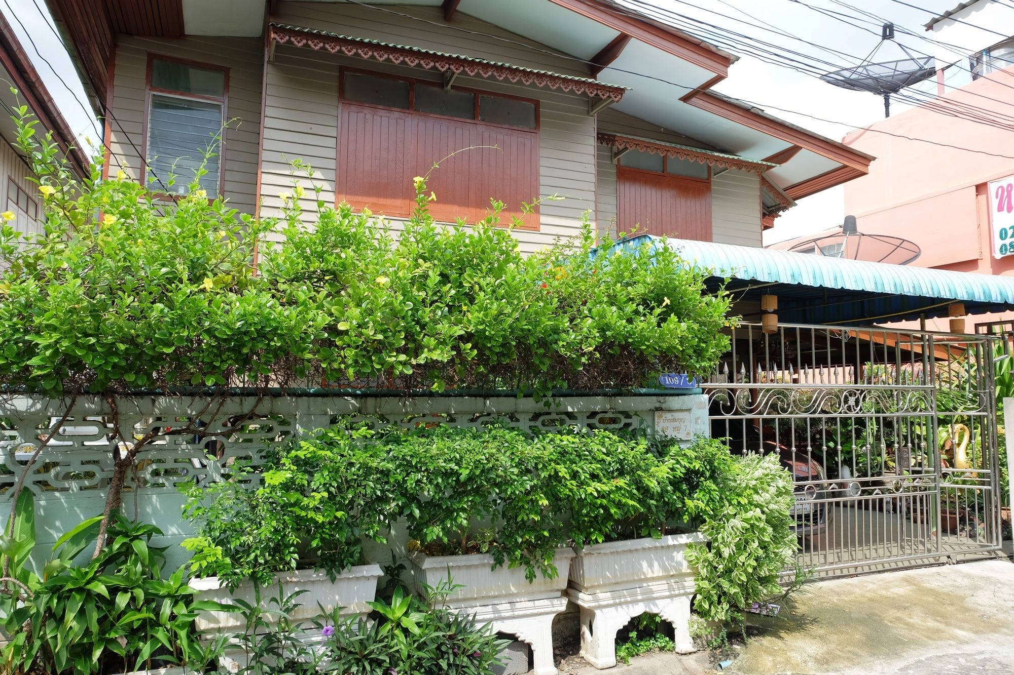 Фото Oyo 691 Donmuang Boutique House