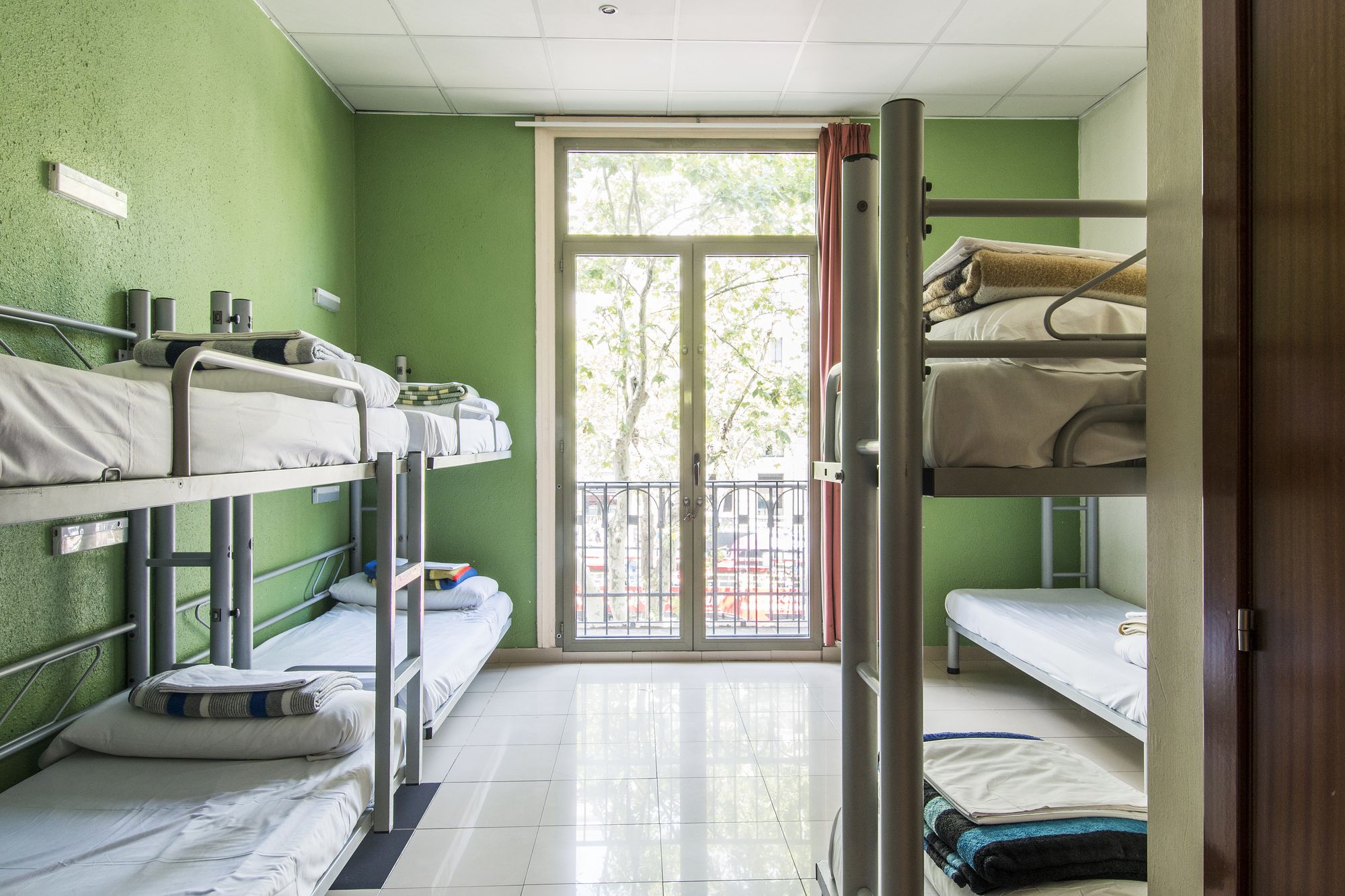 Фото Safestay Passeig de Gracia