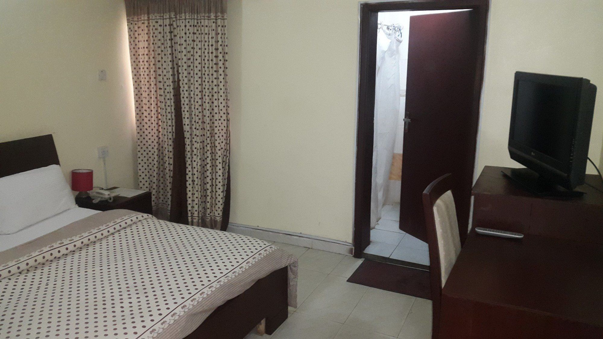 Фото Peerage Retreat and Resort