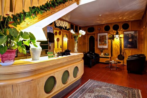 Внешний вид отеля Hotel Loredana в Ливиньо, фото 2