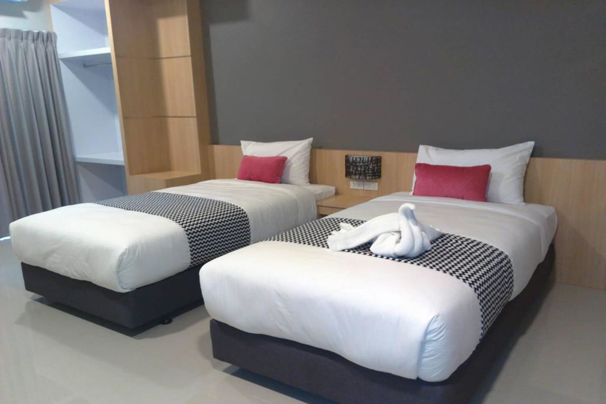 Фото It's Me Keawanong Hotel