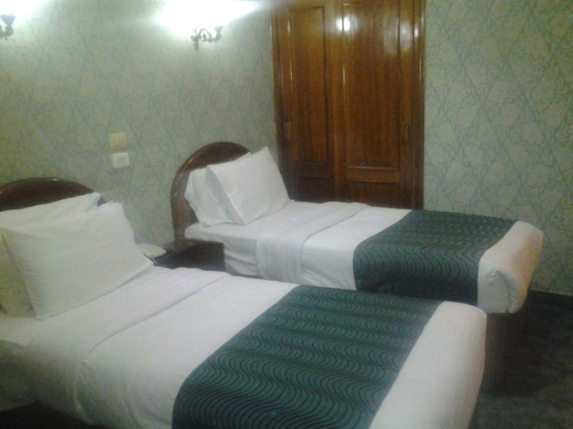 Фото Royal Crown Alexandria