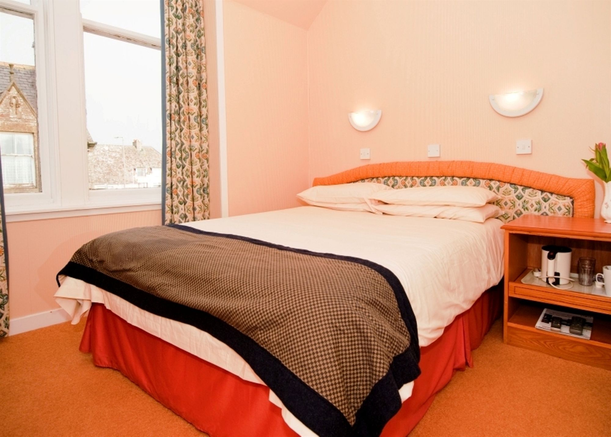 Фото Castletown Hotel