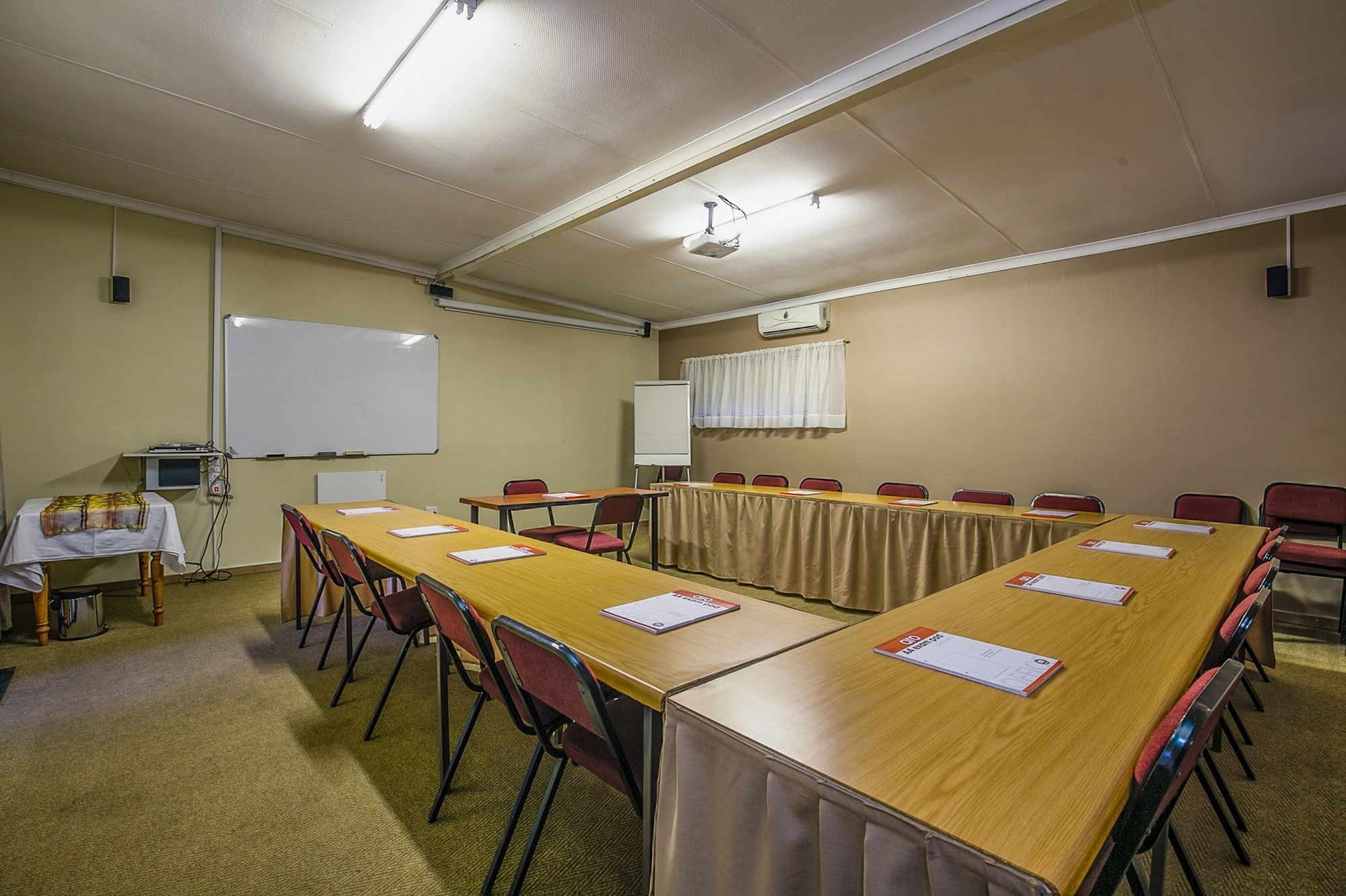 Фото Sunrock Guesthouse