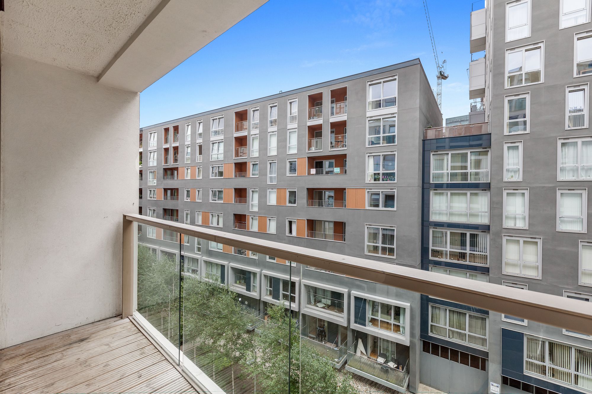 Фото Lanterns Court by BridgeStreet