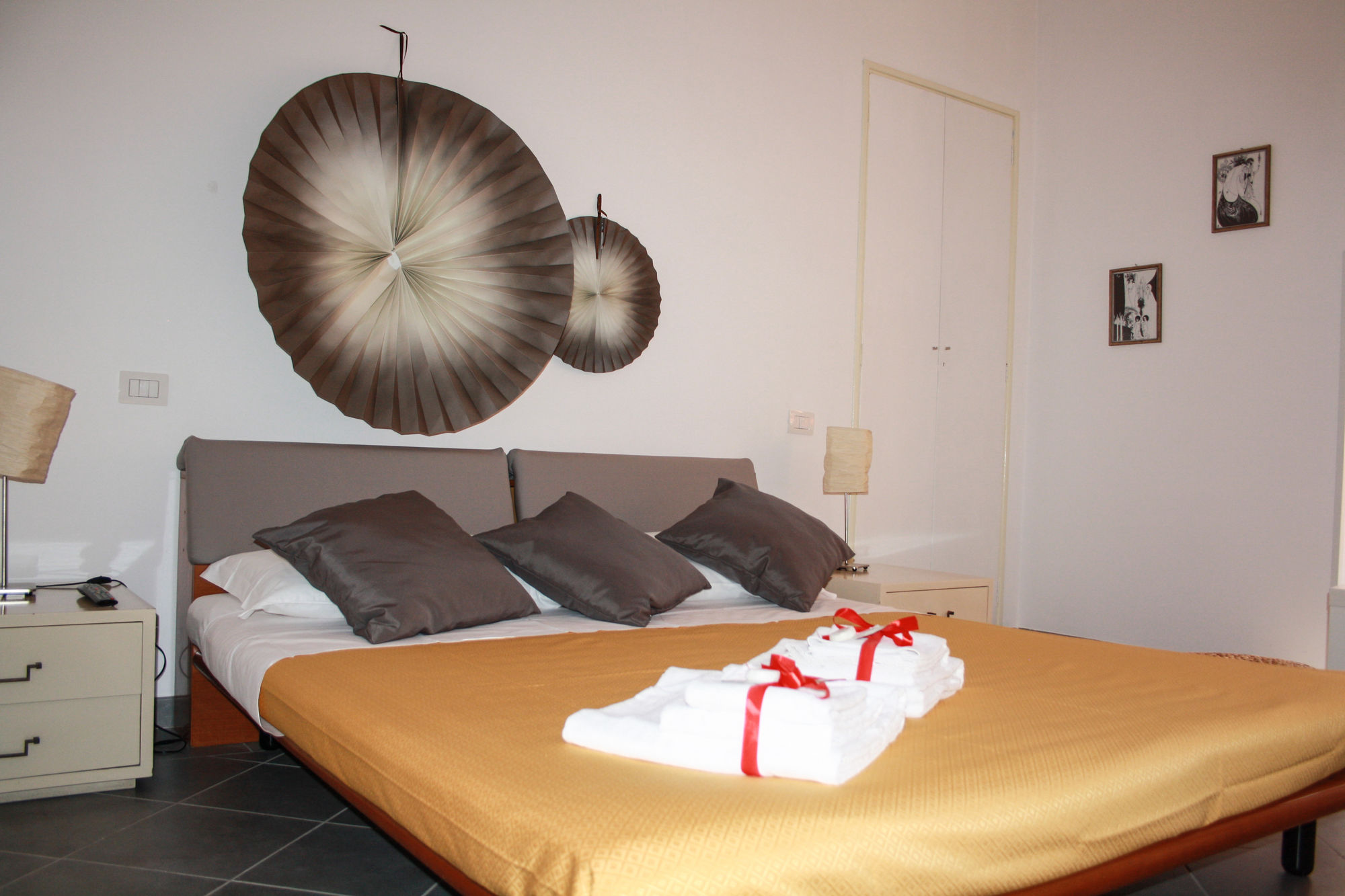 Фото Salotto Piramide B&b