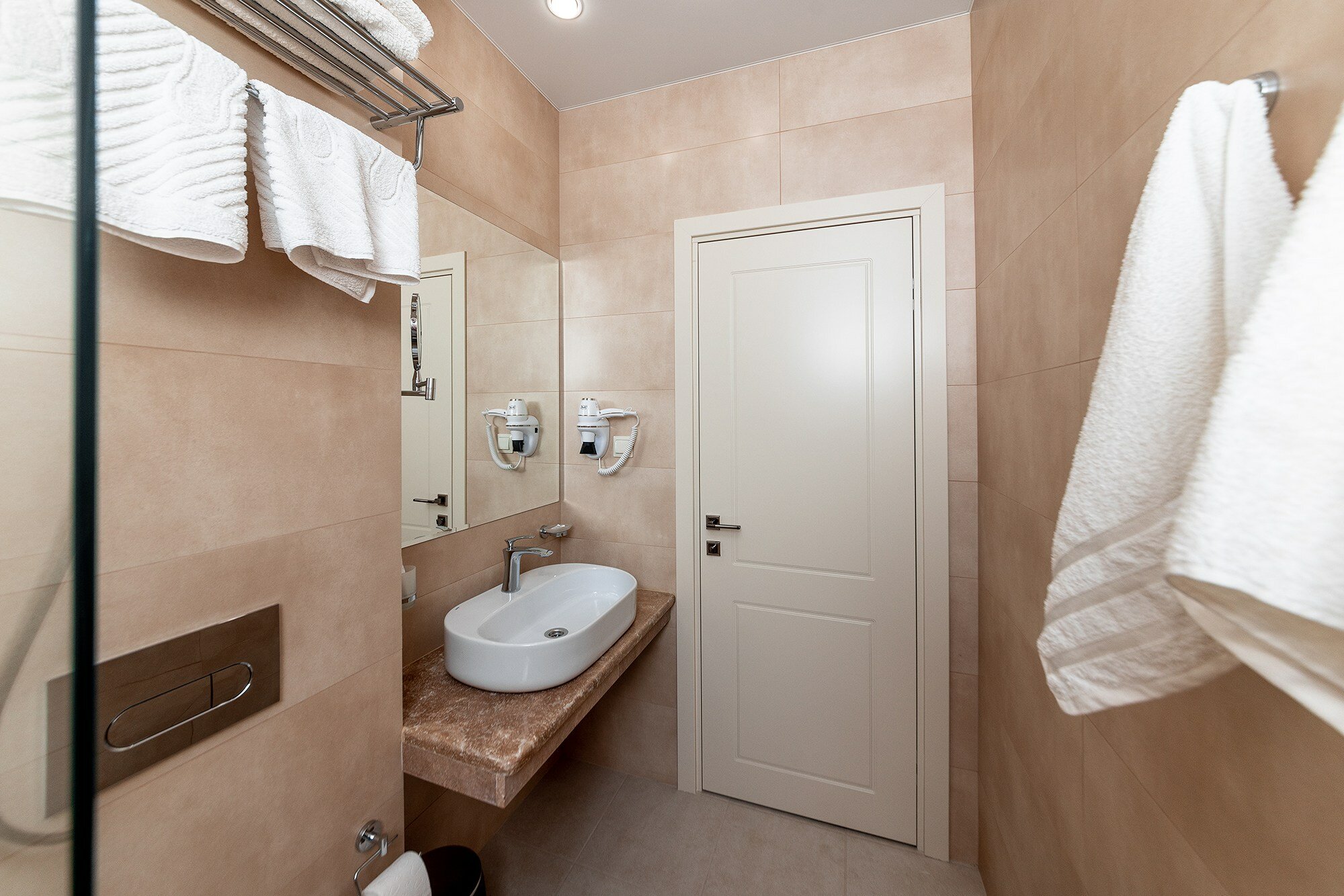 Фото Adriatic Hotel