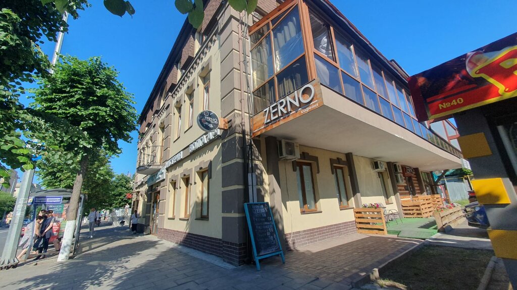 Agencia inmobiliaria Agentstvo nedvizhimosti Dostupnoye zhilye, , foto