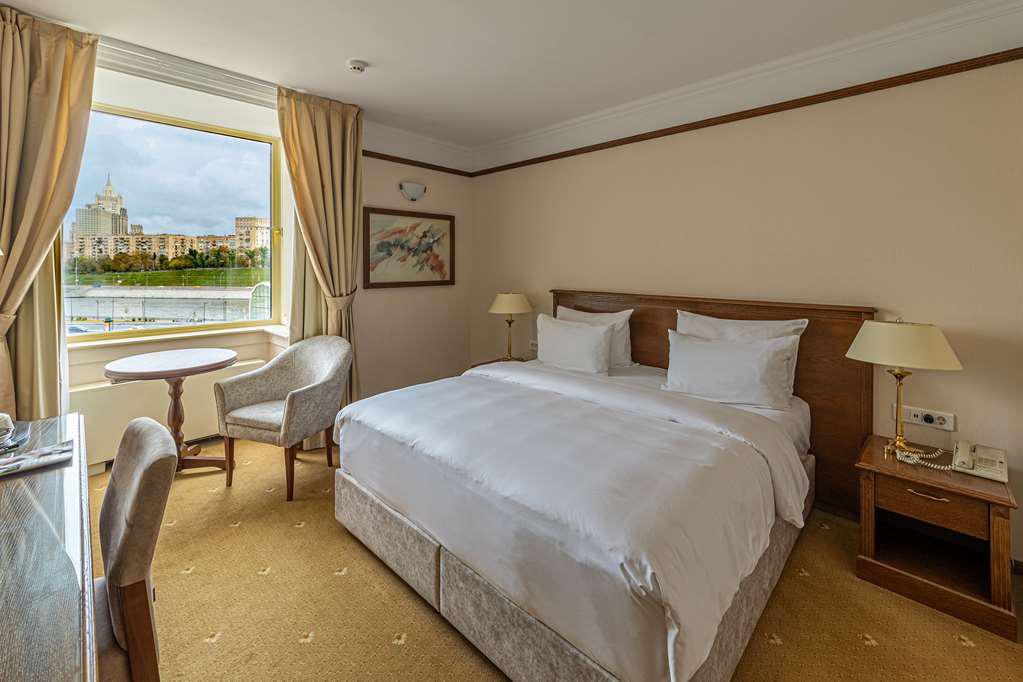 Фото Рэдиссон Славянская