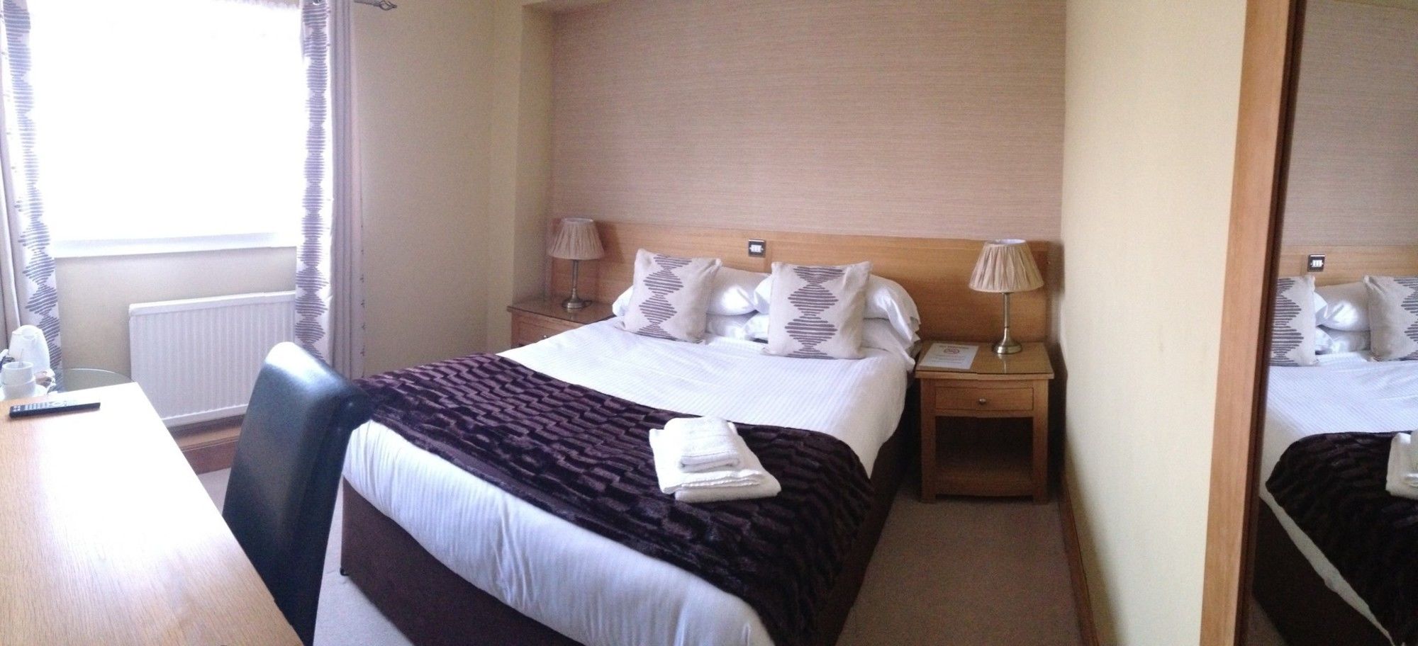 Фото Caledonia Hotel