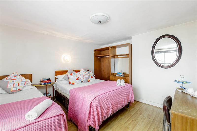 Фото Smart Russell Square