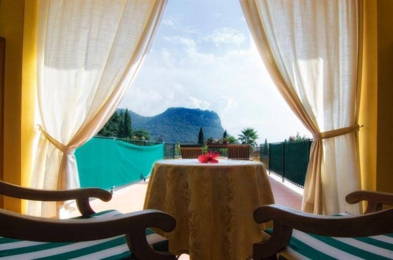 Фото Hotel Villa Madrina