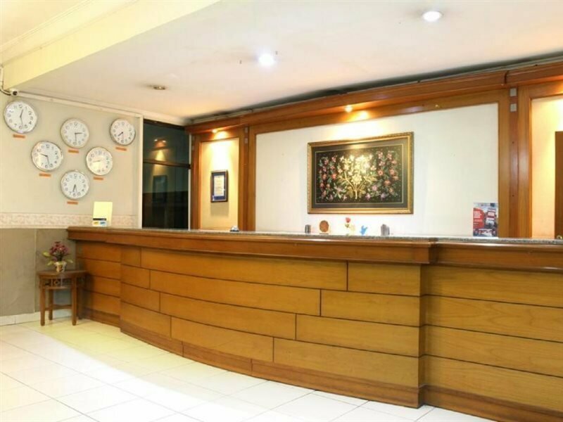 Hotel RedDoorz @ Surapati, Bandung, photo