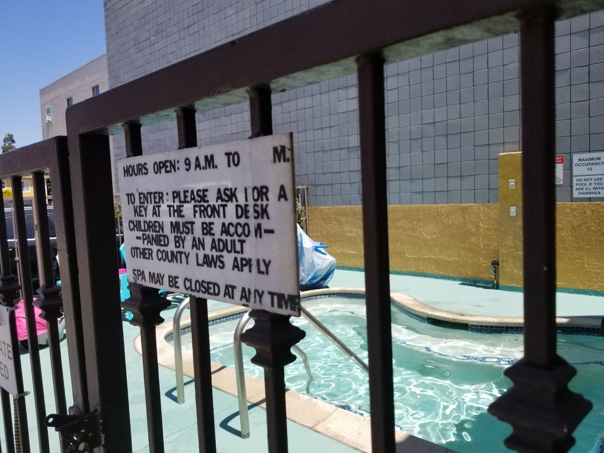 Фото Sunburst SPA & Suites Motel