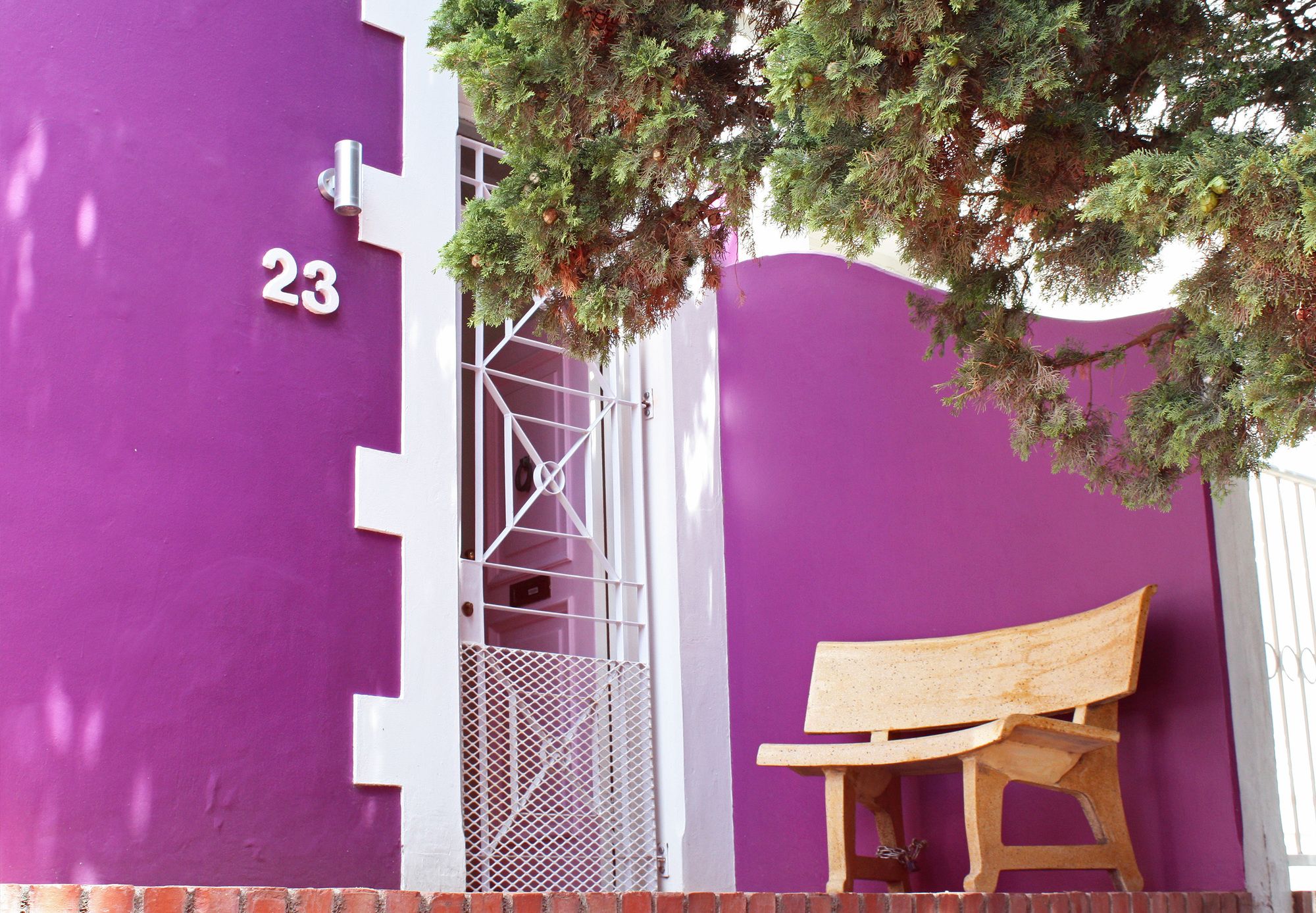 Фото Purple House